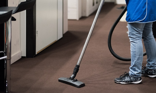 UNTERHALTSREİNİGUNG